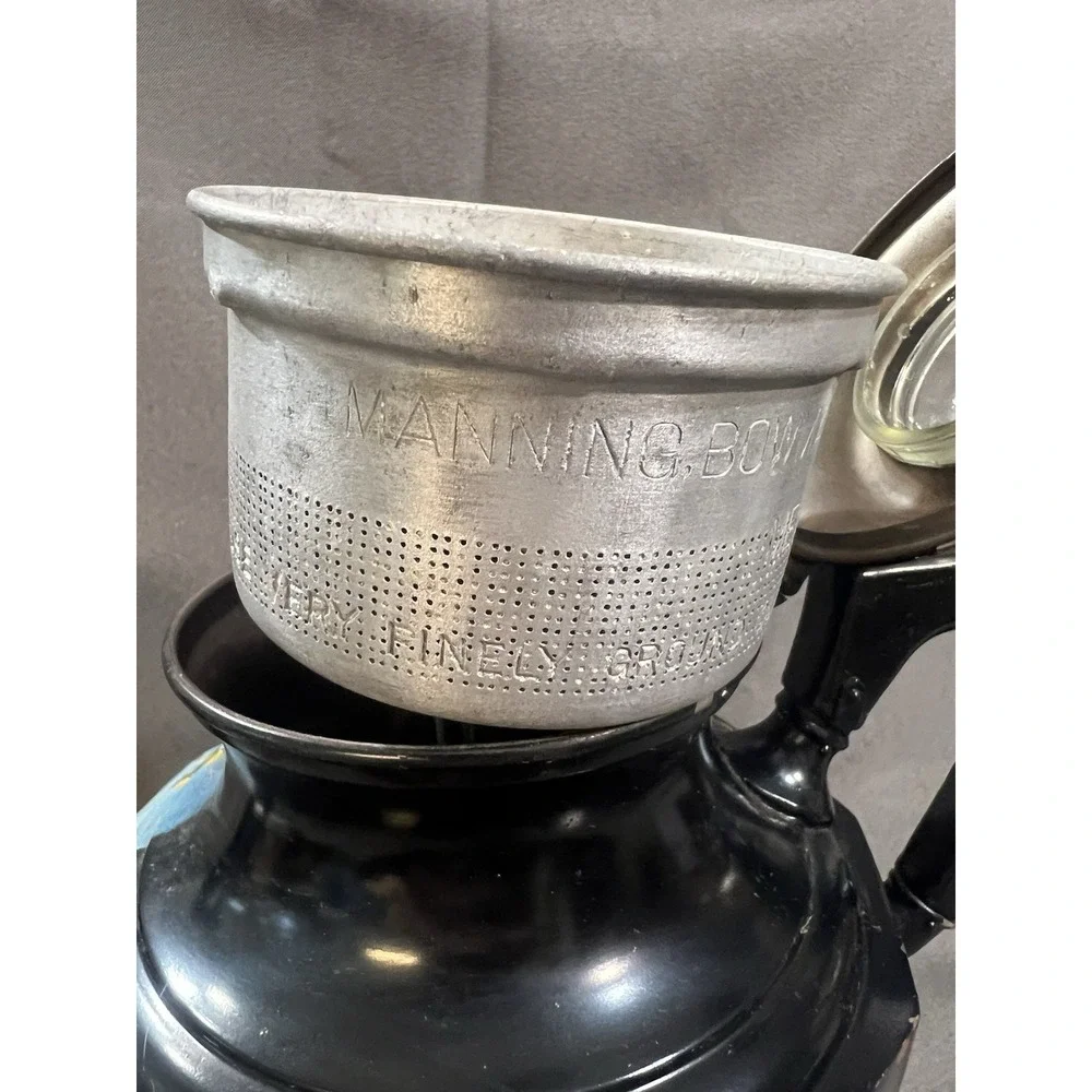 VTG SAMOVAR POT BEAUTIFUL SCENE ‎ DECOR NO PLUG (2519)
